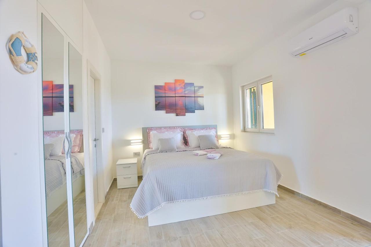 Apartments Maris คาชเตลา ภายนอก รูปภาพ