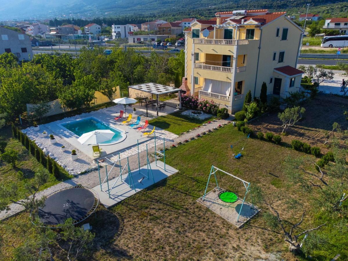 Apartments Maris คาชเตลา ภายนอก รูปภาพ