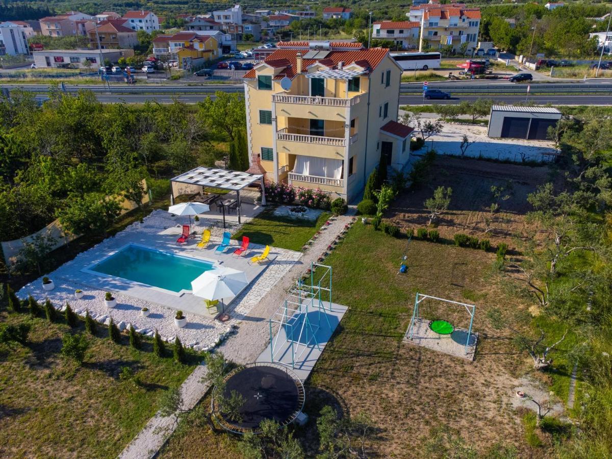 Apartments Maris คาชเตลา ภายนอก รูปภาพ